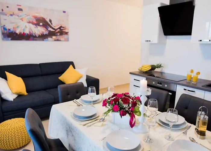 Little Beauty * Trogir